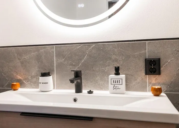 Daire Forest Mansion